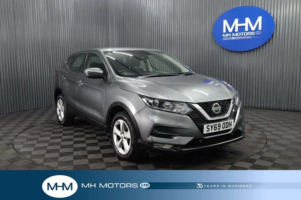 A 2019 NISSAN QASHQAI 1.5 dCi Acenta Premium SUV 5dr Diesel Manual Euro 6 (s/s) (115 ps) LONG MOT A 2019 NISSAN QASHQAI 1.5 dCi Acenta Premium SUV 5dr Diesel Manual Euro 6 (s/s) (115 ps) LONG MOT