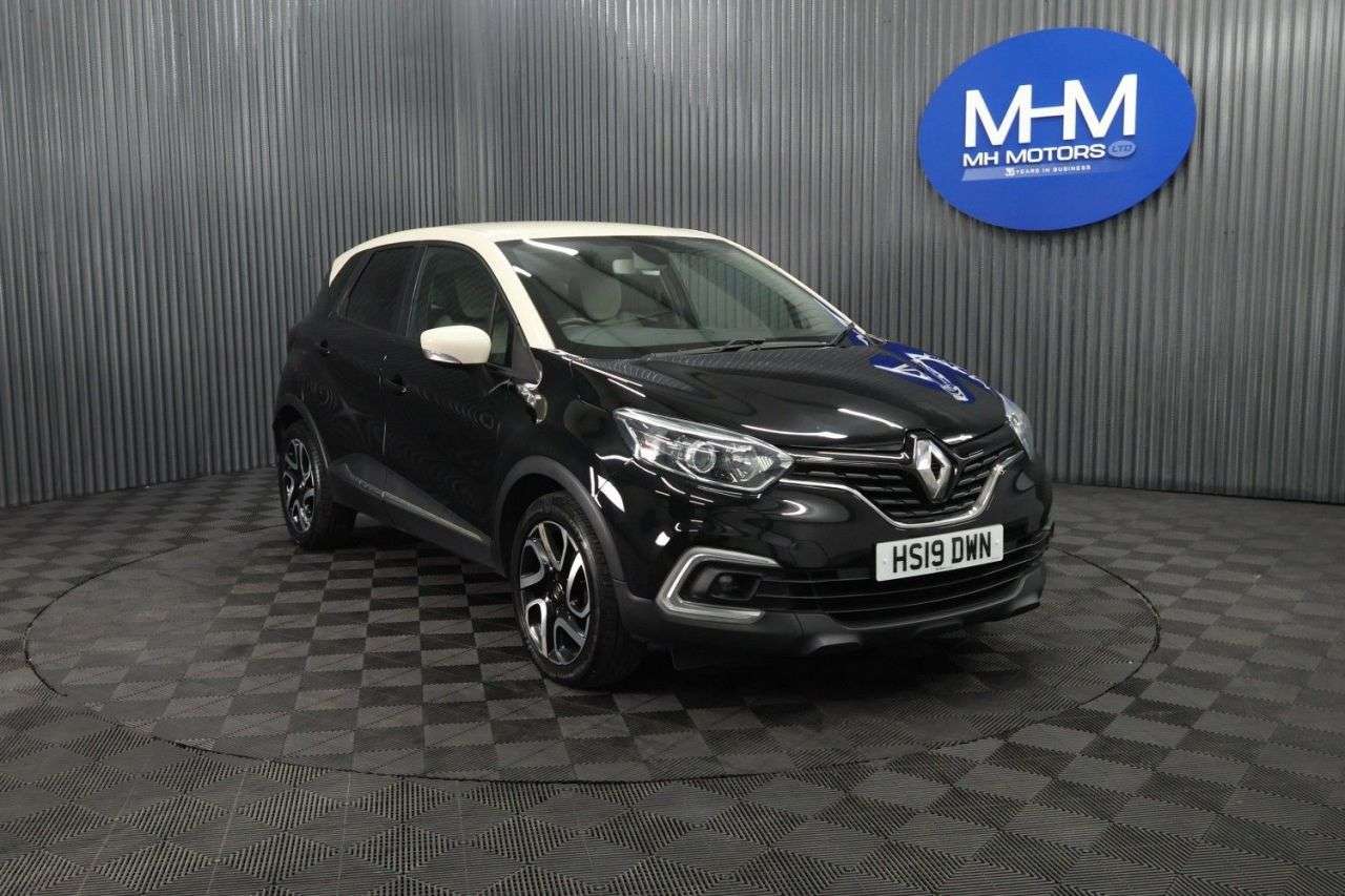 A 2019 RENAULT CAPTUR 1.5 dCi ENERGY Iconic SUV 5dr Diesel Manual Euro 6 (s/s) (90 ps) LONG MOT / A 2019 RENAULT CAPTUR 1.5 dCi ENERGY Iconic SUV 5dr Diesel Manual Euro 6 (s/s) (90 ps) LONG MOT /