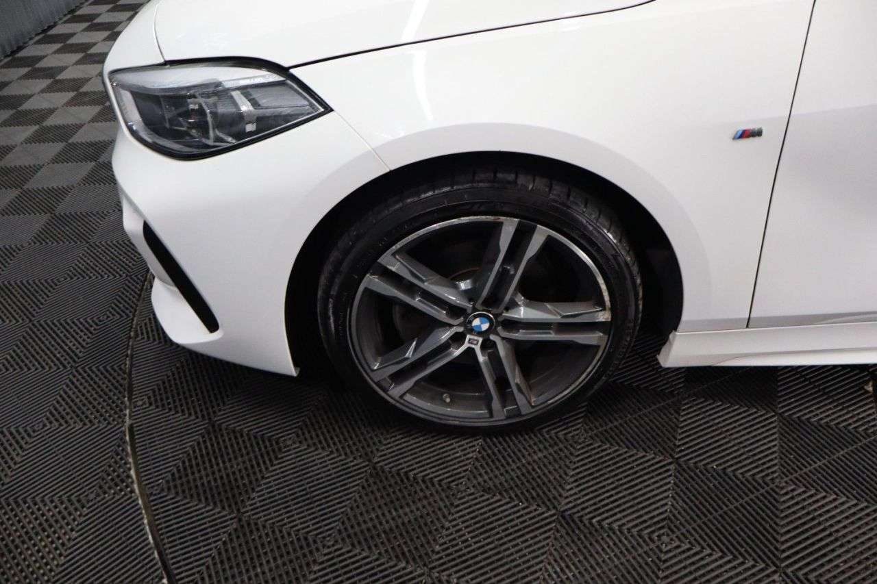 2021 BMW 1 SERIES 2021 BMW 1 SERIES