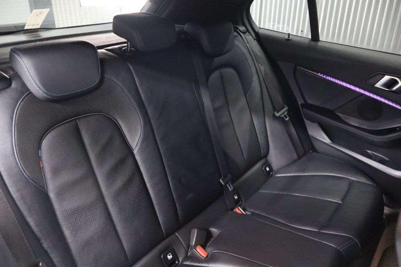 2021 BMW 1 SERIES 2021 BMW 1 SERIES