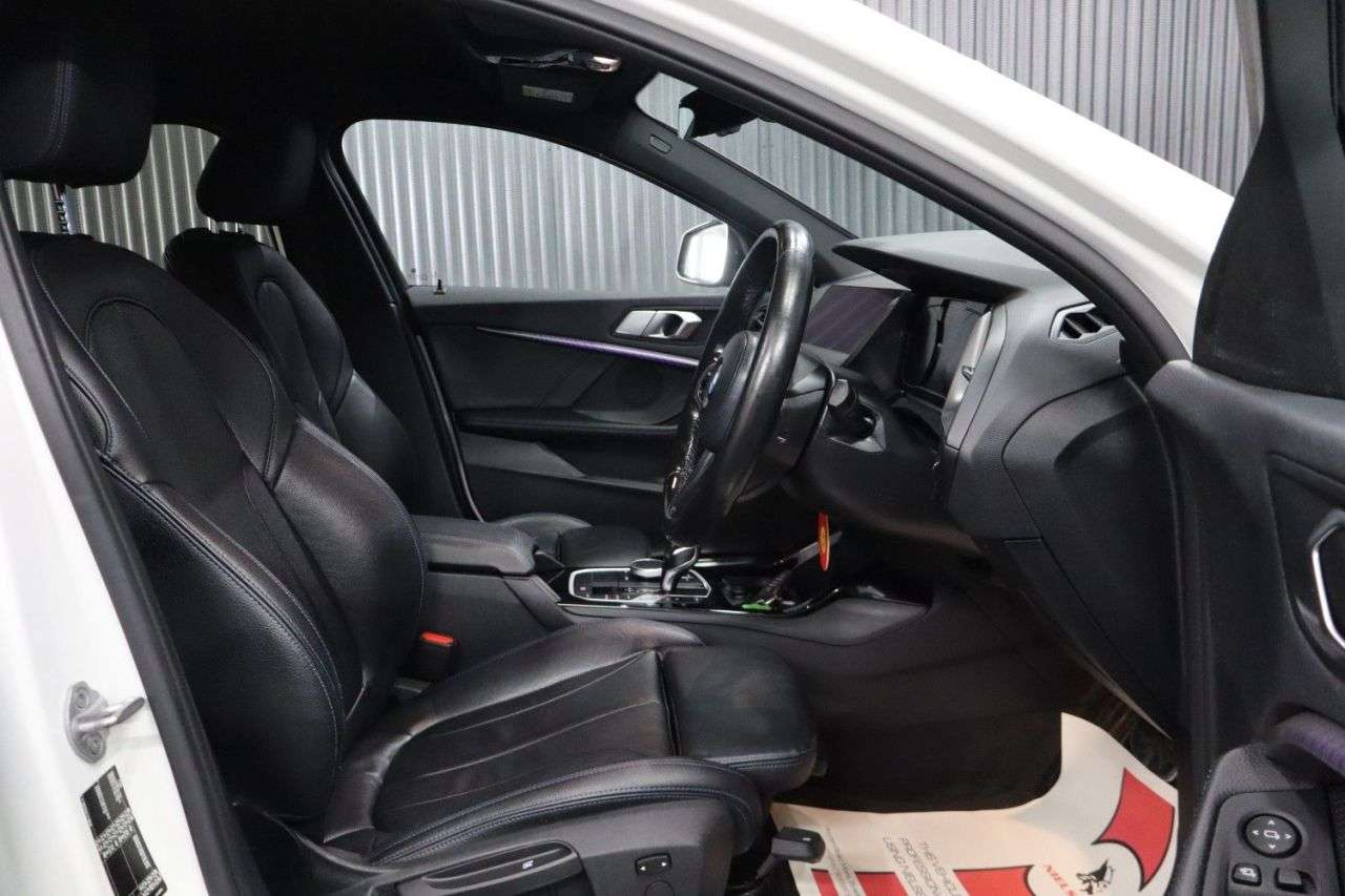 2021 BMW 1 SERIES 2021 BMW 1 SERIES