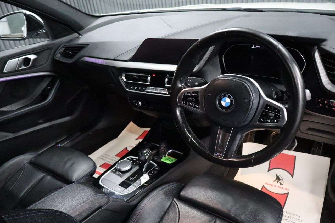 2021 BMW 1 SERIES 2021 BMW 1 SERIES