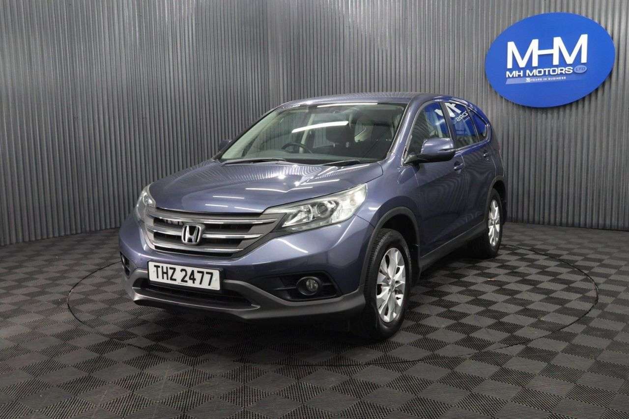 A 2015 HONDA CR-V 1.6 i-DTEC SE SUV 5dr Diesel Manual Euro 5 (s/s) (120 ps) LONG MOT / LOW RO A 2015 HONDA CR-V 1.6 i-DTEC SE SUV 5dr Diesel Manual Euro 5 (s/s) (120 ps) LONG MOT / LOW RO