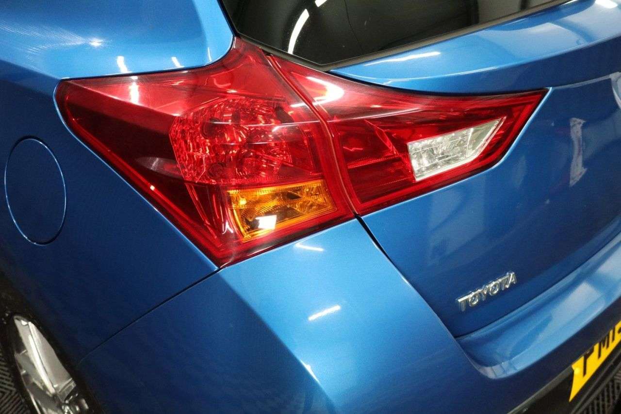 2015 TOYOTA AURIS 2015 TOYOTA AURIS