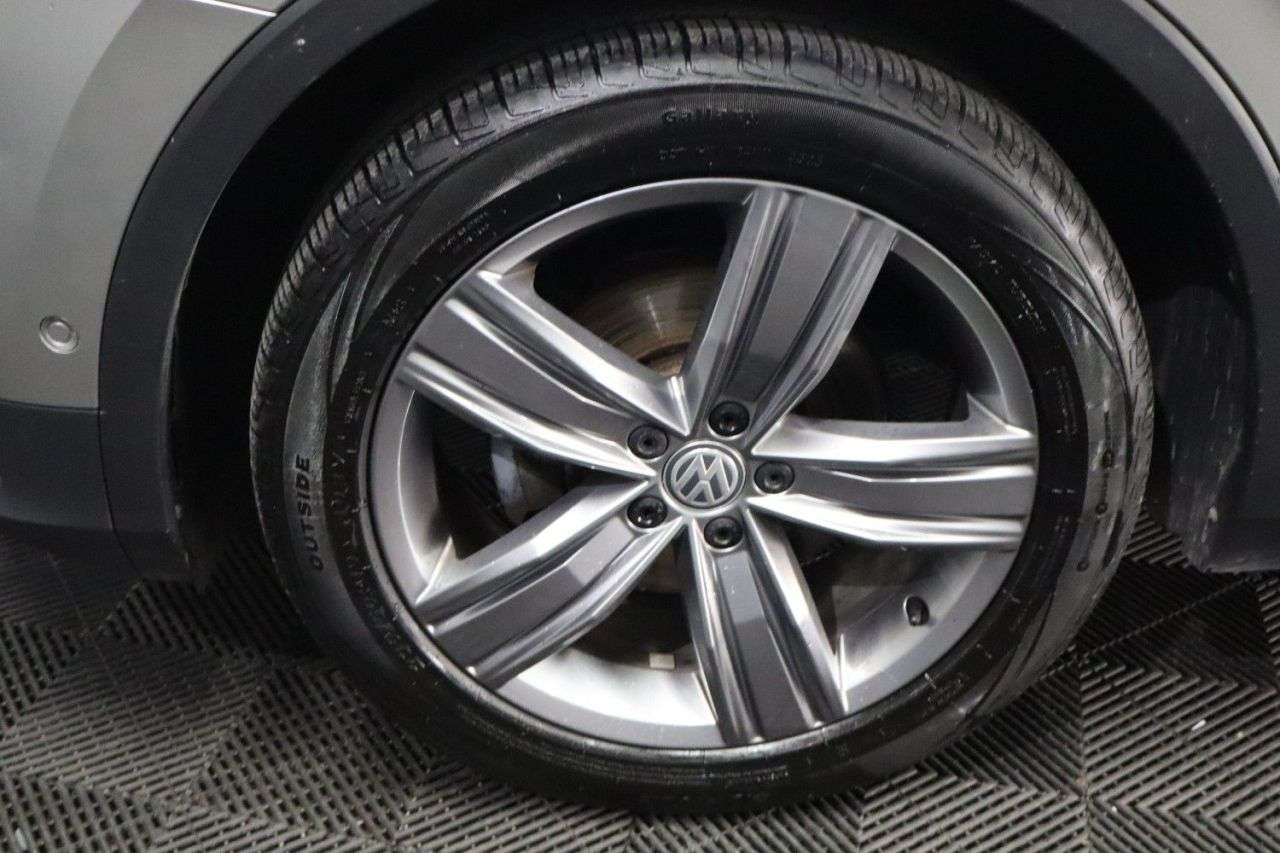 2019 VOLKSWAGEN TIGUAN 2019 VOLKSWAGEN TIGUAN