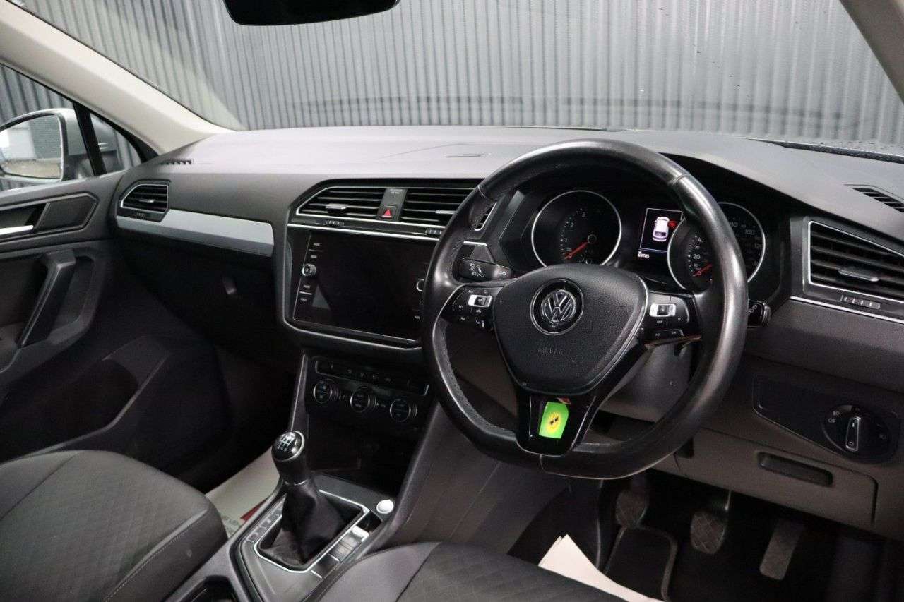 2019 VOLKSWAGEN TIGUAN 2019 VOLKSWAGEN TIGUAN