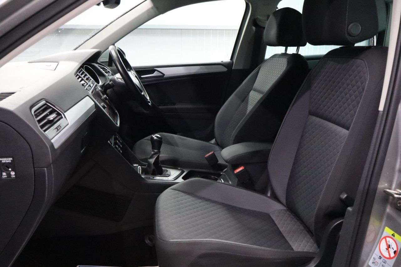 2019 VOLKSWAGEN TIGUAN 2019 VOLKSWAGEN TIGUAN