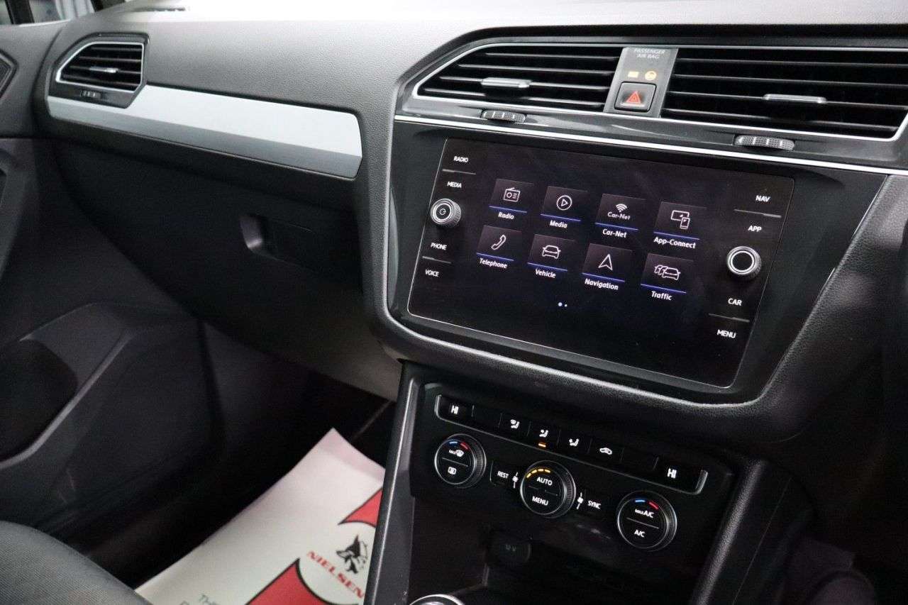 2019 VOLKSWAGEN TIGUAN 2019 VOLKSWAGEN TIGUAN
