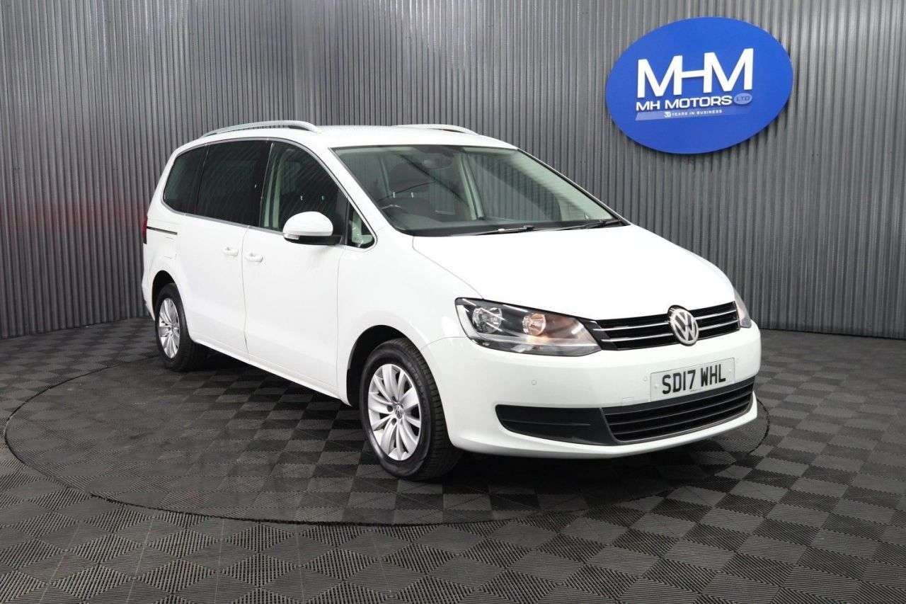 A 2017 VOLKSWAGEN SHARAN 2.0 TDI BlueMotion Tech SE Nav MPV 5dr Diesel Manual Euro 6 (s/s) (150 ps) A 2017 VOLKSWAGEN SHARAN 2.0 TDI BlueMotion Tech SE Nav MPV 5dr Diesel Manual Euro 6 (s/s) (150 ps)
