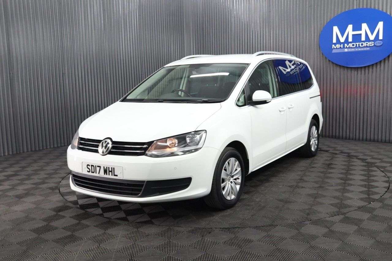 A 2017 VOLKSWAGEN SHARAN 2.0 TDI BlueMotion Tech SE Nav MPV 5dr Diesel Manual Euro 6 (s/s) (150 ps) A 2017 VOLKSWAGEN SHARAN 2.0 TDI BlueMotion Tech SE Nav MPV 5dr Diesel Manual Euro 6 (s/s) (150 ps)
