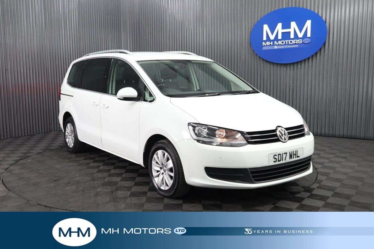 A 2017 VOLKSWAGEN SHARAN 2.0 TDI BlueMotion Tech SE Nav MPV 5dr Diesel Manual Euro 6 (s/s) (150 ps) A 2017 VOLKSWAGEN SHARAN 2.0 TDI BlueMotion Tech SE Nav MPV 5dr Diesel Manual Euro 6 (s/s) (150 ps)