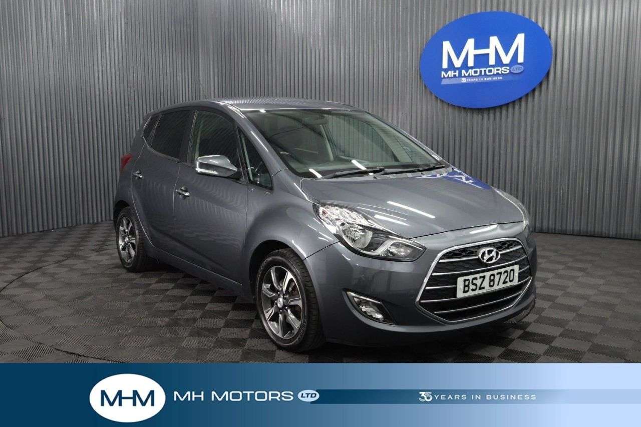 A 2018 HYUNDAI IX20 1.4 Blue Drive SE Hatchback 5dr Petrol Manual Euro 6 (s/s) (90 ps) LOW INSU A 2018 HYUNDAI IX20 1.4 Blue Drive SE Hatchback 5dr Petrol Manual Euro 6 (s/s) (90 ps) LOW INSU
