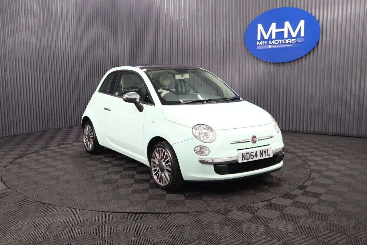 A 2014 FIAT 500 1.2 8V Cult Hatchback 3dr Petrol Manual Euro 6 (s/s) (69 bhp) LEATHER INTER A 2014 FIAT 500 1.2 8V Cult Hatchback 3dr Petrol Manual Euro 6 (s/s) (69 bhp) LEATHER INTER