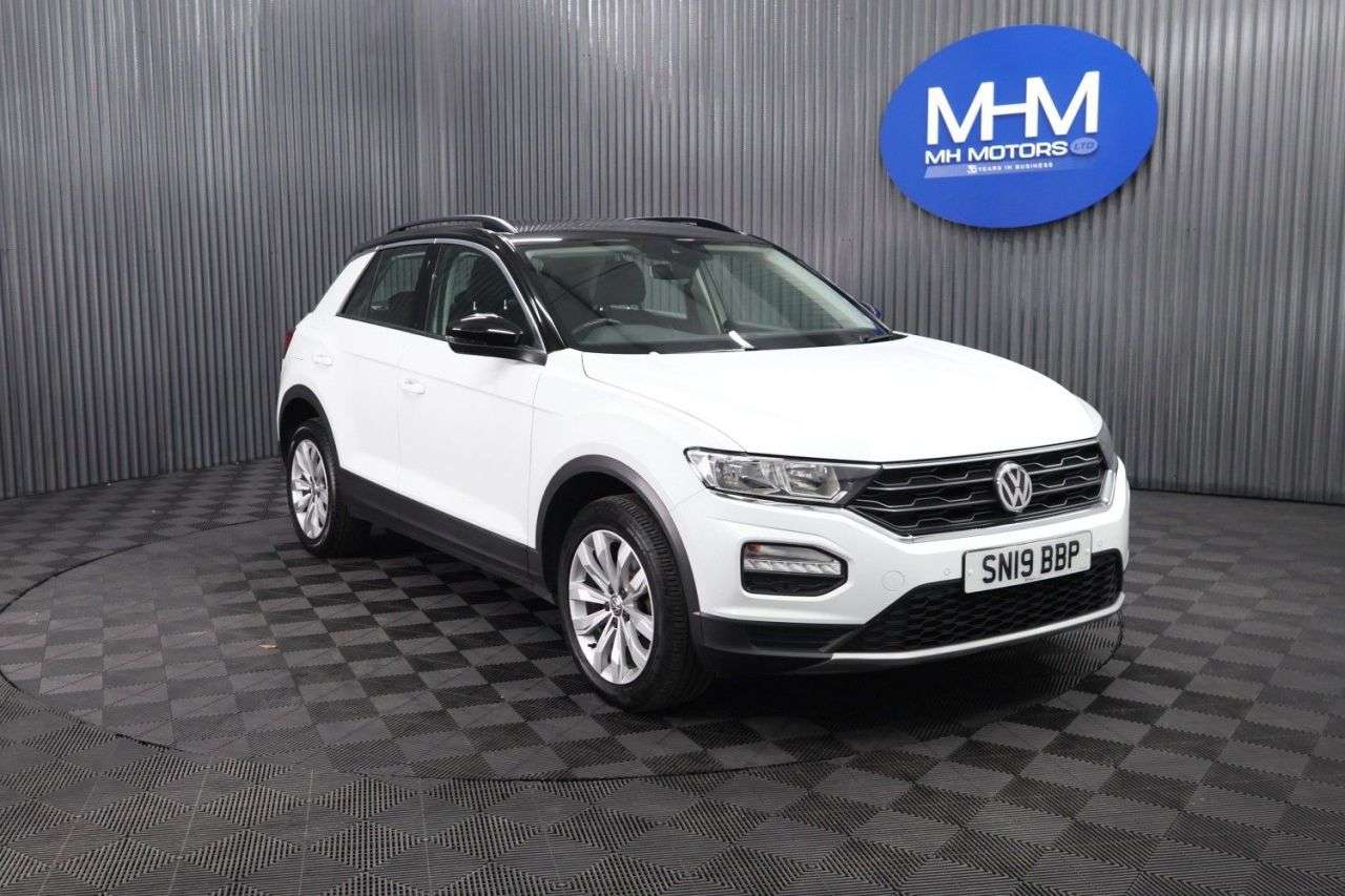 A 2019 VOLKSWAGEN T-ROC 1.6 TDI SE SUV 5dr Diesel Manual Euro 6 (s/s) (115 ps) GOOD MOT / SPACIOUS A 2019 VOLKSWAGEN T-ROC 1.6 TDI SE SUV 5dr Diesel Manual Euro 6 (s/s) (115 ps) GOOD MOT / SPACIOUS