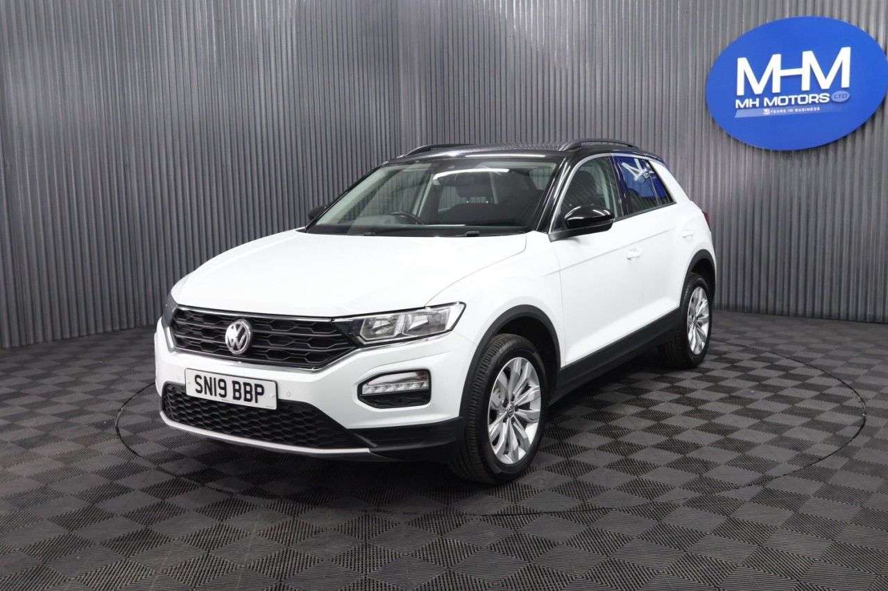 A 2019 VOLKSWAGEN T-ROC 1.6 TDI SE SUV 5dr Diesel Manual Euro 6 (s/s) (115 ps) GOOD MOT / SPACIOUS A 2019 VOLKSWAGEN T-ROC 1.6 TDI SE SUV 5dr Diesel Manual Euro 6 (s/s) (115 ps) GOOD MOT / SPACIOUS