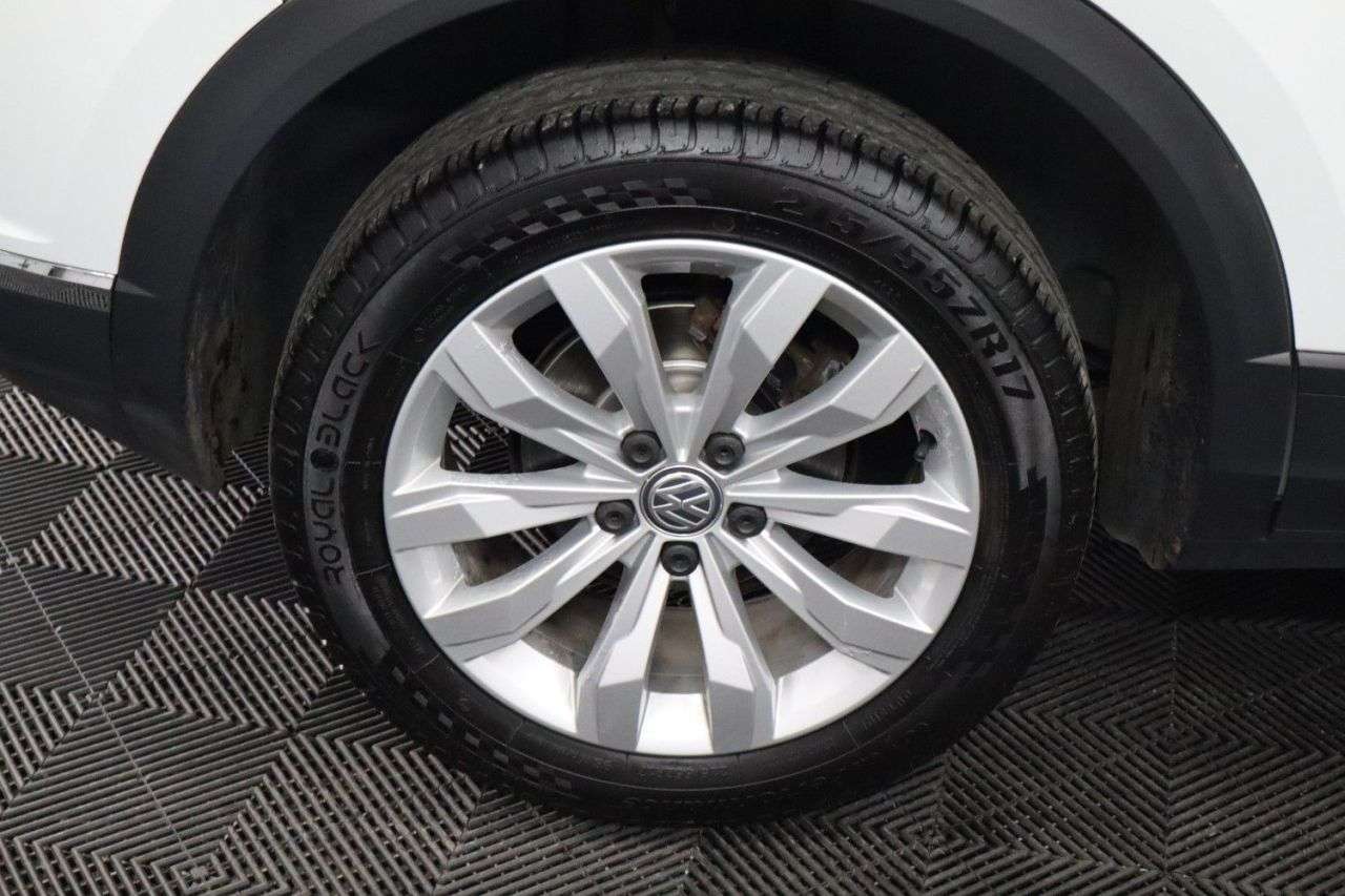 2019 VOLKSWAGEN T-ROC 2019 VOLKSWAGEN T-ROC