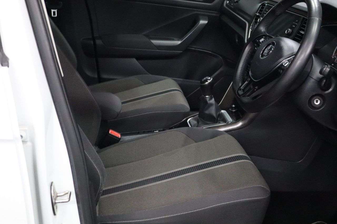 2019 VOLKSWAGEN T-ROC 2019 VOLKSWAGEN T-ROC