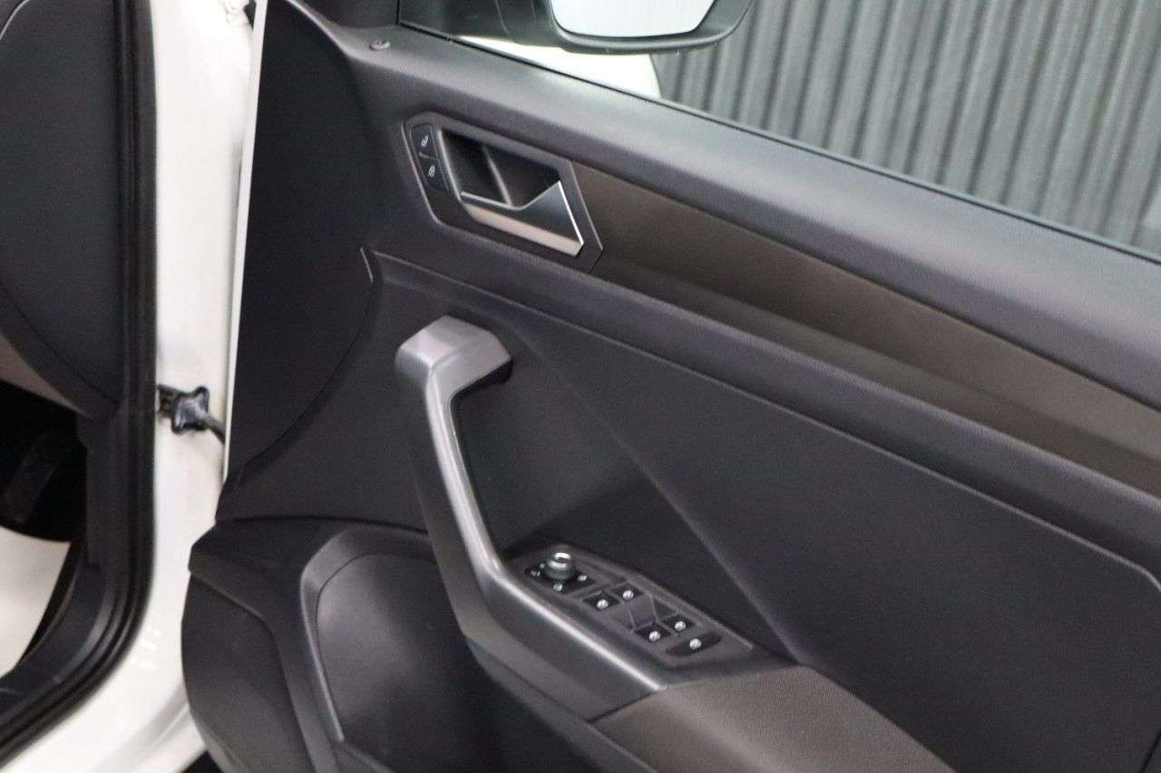 2019 VOLKSWAGEN T-ROC 2019 VOLKSWAGEN T-ROC