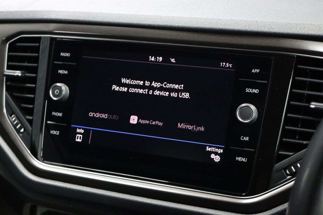 2019 VOLKSWAGEN T-ROC 2019 VOLKSWAGEN T-ROC