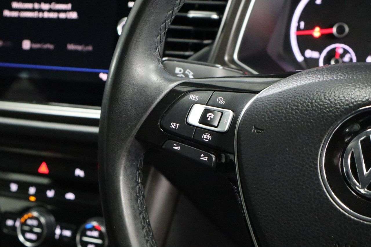 2019 VOLKSWAGEN T-ROC 2019 VOLKSWAGEN T-ROC