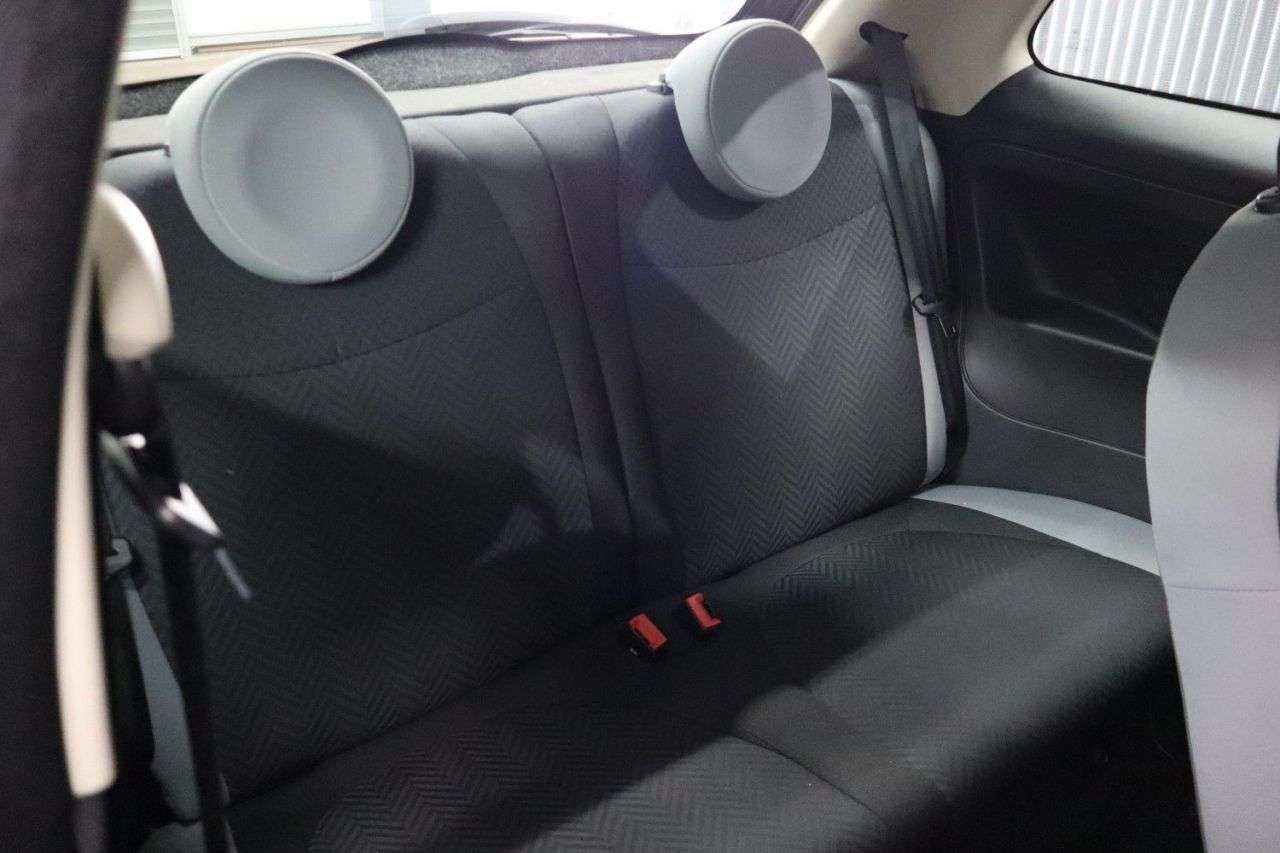 2016 FIAT 500 2016 FIAT 500