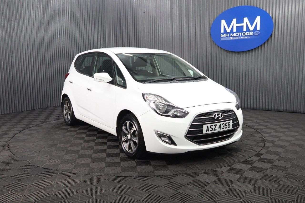 A 2017 HYUNDAI IX20 1.6 SE Hatchback 5dr Petrol Auto Euro 6 (125 ps) LONG MOT / LOW INSURANCE G A 2017 HYUNDAI IX20 1.6 SE Hatchback 5dr Petrol Auto Euro 6 (125 ps) LONG MOT / LOW INSURANCE G