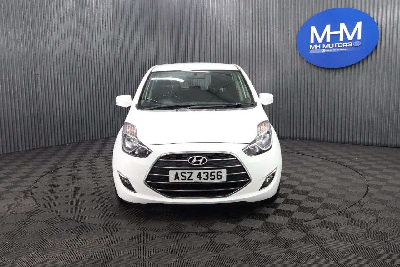 A 2017 HYUNDAI IX20 1.6 SE Hatchback 5dr Petrol Auto Euro 6 (125 ps) LONG MOT / LOW INSURANCE G A 2017 HYUNDAI IX20 1.6 SE Hatchback 5dr Petrol Auto Euro 6 (125 ps) LONG MOT / LOW INSURANCE G