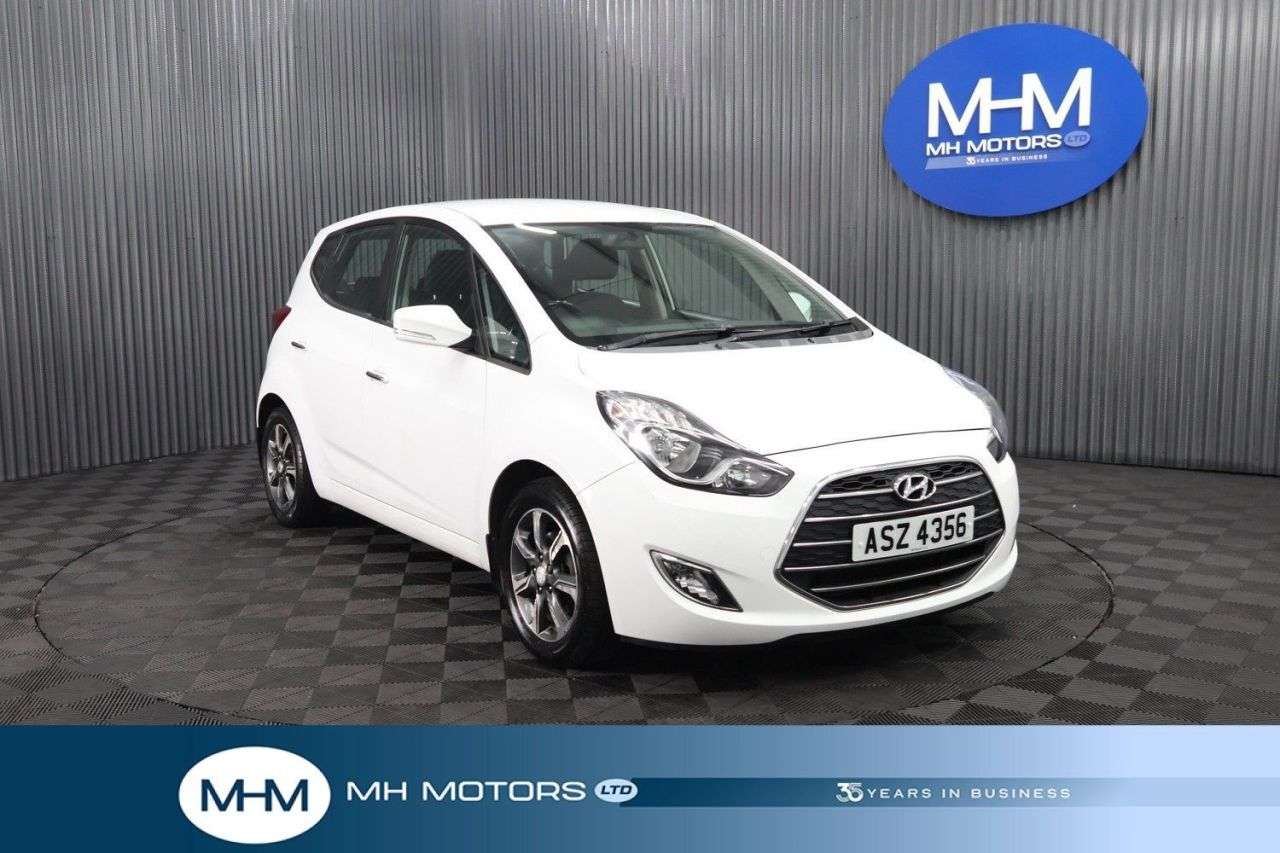 A 2017 HYUNDAI IX20 1.6 SE Hatchback 5dr Petrol Auto Euro 6 (125 ps) LONG MOT / LOW INSURANCE G A 2017 HYUNDAI IX20 1.6 SE Hatchback 5dr Petrol Auto Euro 6 (125 ps) LONG MOT / LOW INSURANCE G