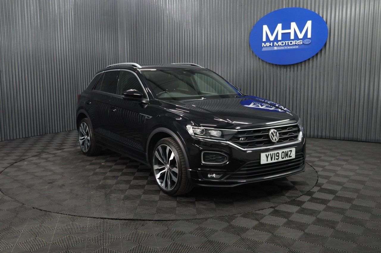 A 2019 VOLKSWAGEN T-ROC 2.0 TDI R-Line SUV 5dr Diesel DSG Euro 6 (s/s) (150 ps) GOOD LONG MOT / SPA A 2019 VOLKSWAGEN T-ROC 2.0 TDI R-Line SUV 5dr Diesel DSG Euro 6 (s/s) (150 ps) GOOD LONG MOT / SPA