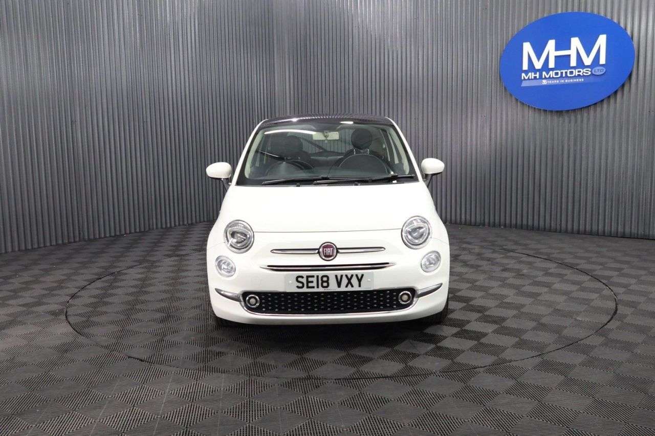 A 2018 FIAT 500 1.2 Lounge Hatchback 3dr Petrol Manual Euro 6 (s/s) (69 bhp) LOW MILEAGE / A 2018 FIAT 500 1.2 Lounge Hatchback 3dr Petrol Manual Euro 6 (s/s) (69 bhp) LOW MILEAGE /