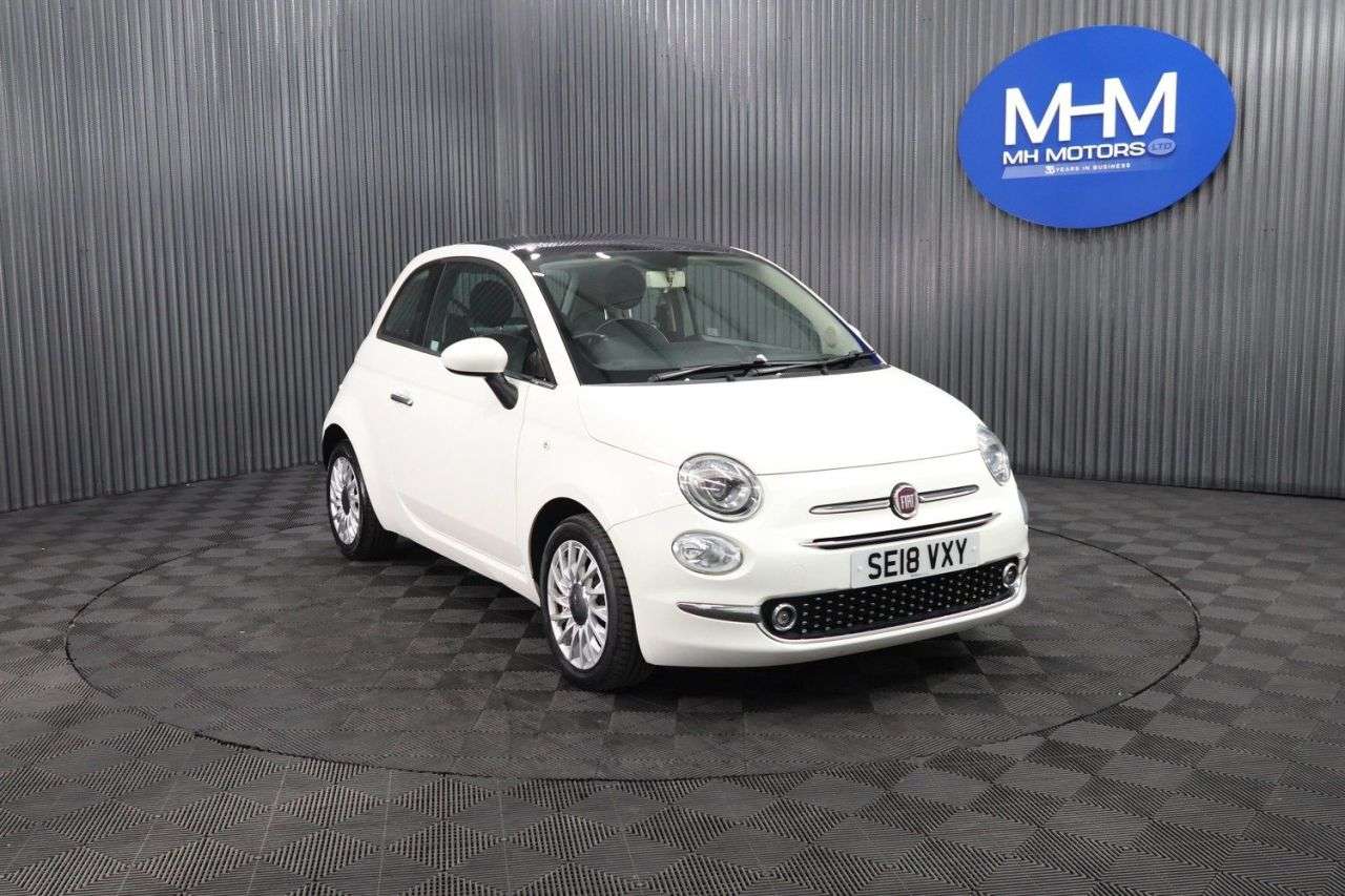 A 2018 FIAT 500 1.2 Lounge Hatchback 3dr Petrol Manual Euro 6 (s/s) (69 bhp) LOW MILEAGE / A 2018 FIAT 500 1.2 Lounge Hatchback 3dr Petrol Manual Euro 6 (s/s) (69 bhp) LOW MILEAGE /