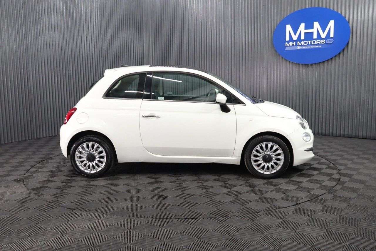 2018 FIAT 500 2018 FIAT 500