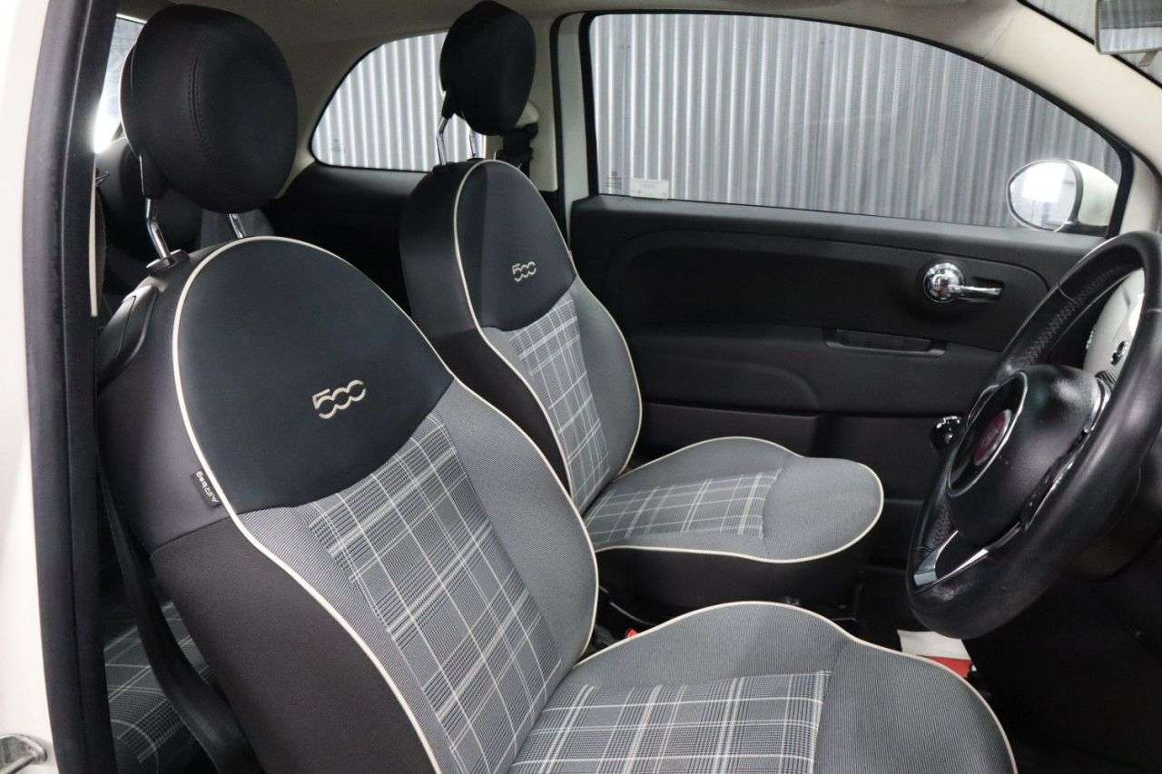 2018 FIAT 500 2018 FIAT 500