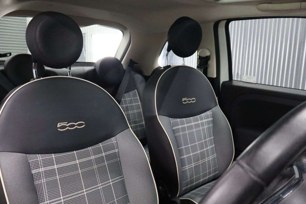 2018 FIAT 500 2018 FIAT 500
