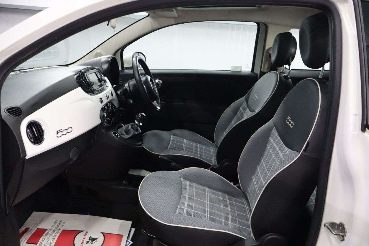 2018 FIAT 500 2018 FIAT 500