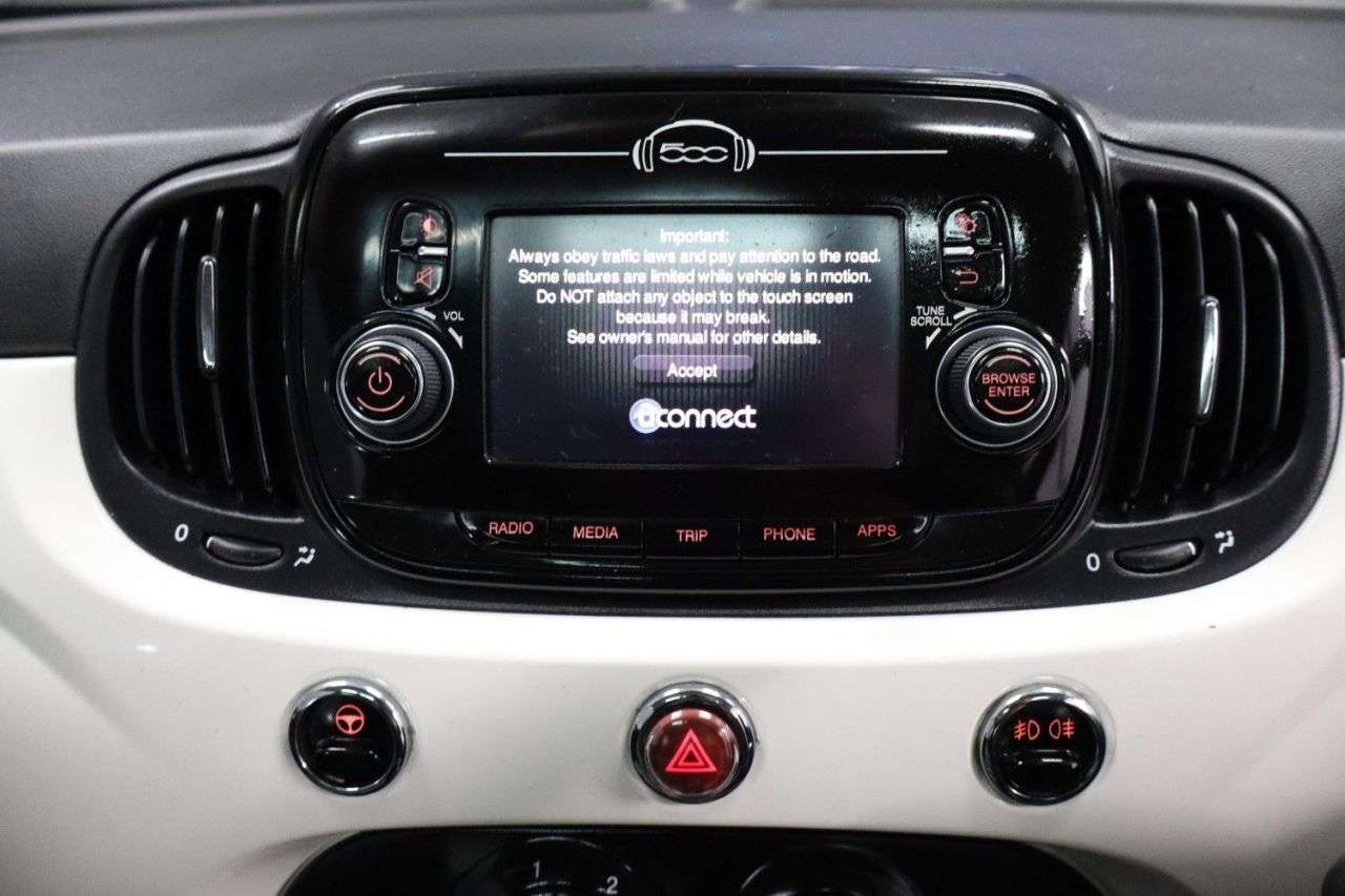 2018 FIAT 500 2018 FIAT 500