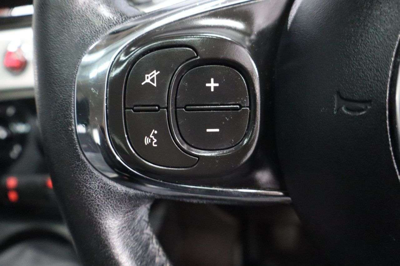 2018 FIAT 500 2018 FIAT 500