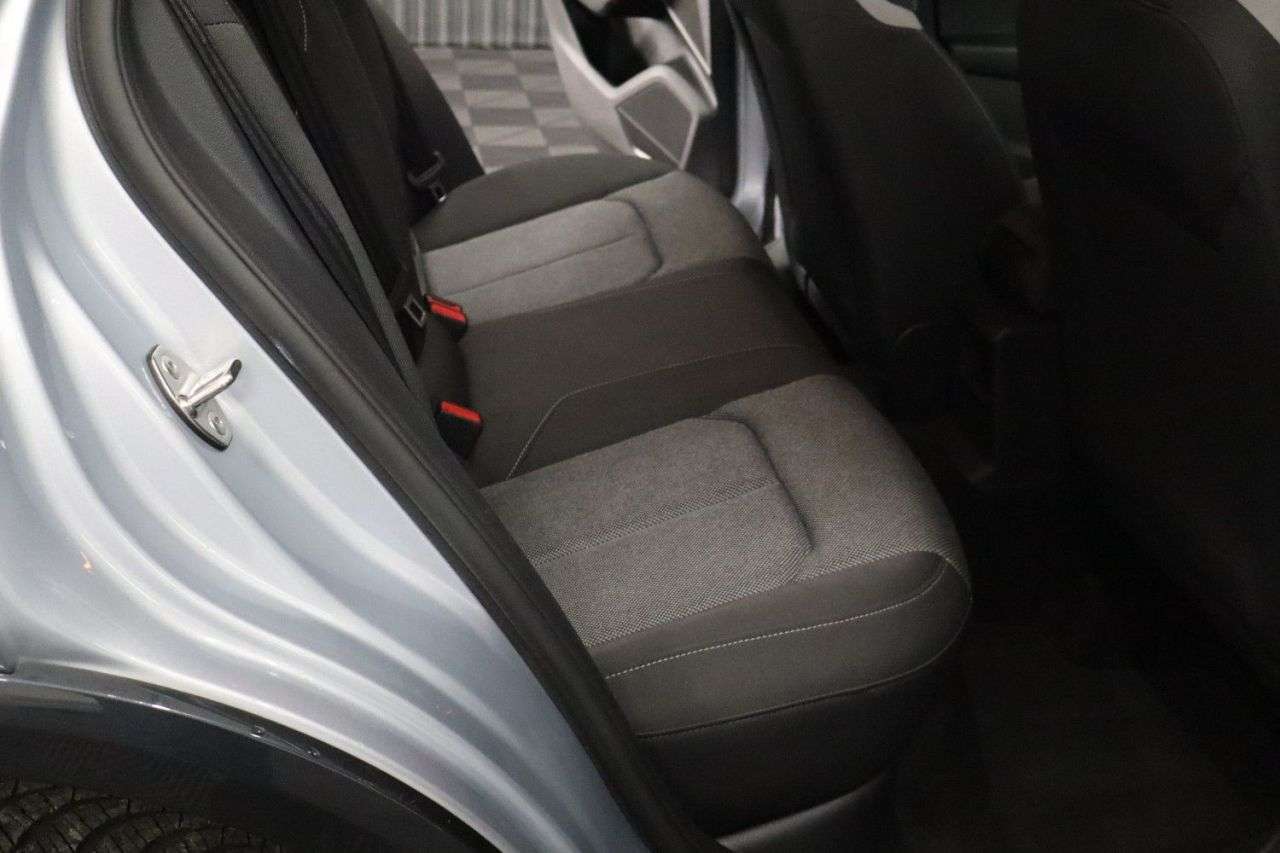 2018 AUDI Q2 2018 AUDI Q2