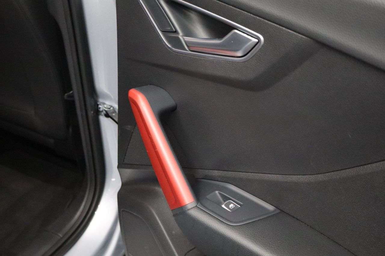 2018 AUDI Q2 2018 AUDI Q2