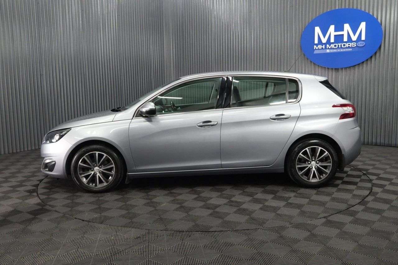 2015 PEUGEOT 308 2015 PEUGEOT 308