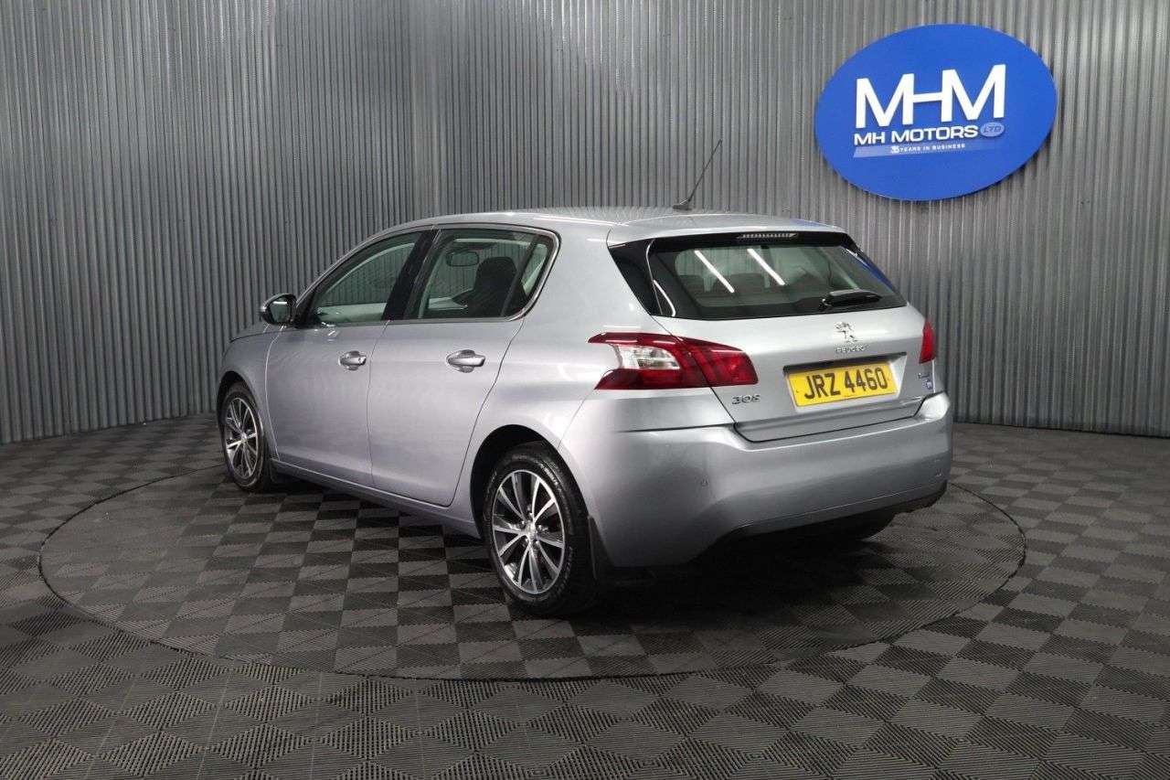 2015 PEUGEOT 308 2015 PEUGEOT 308
