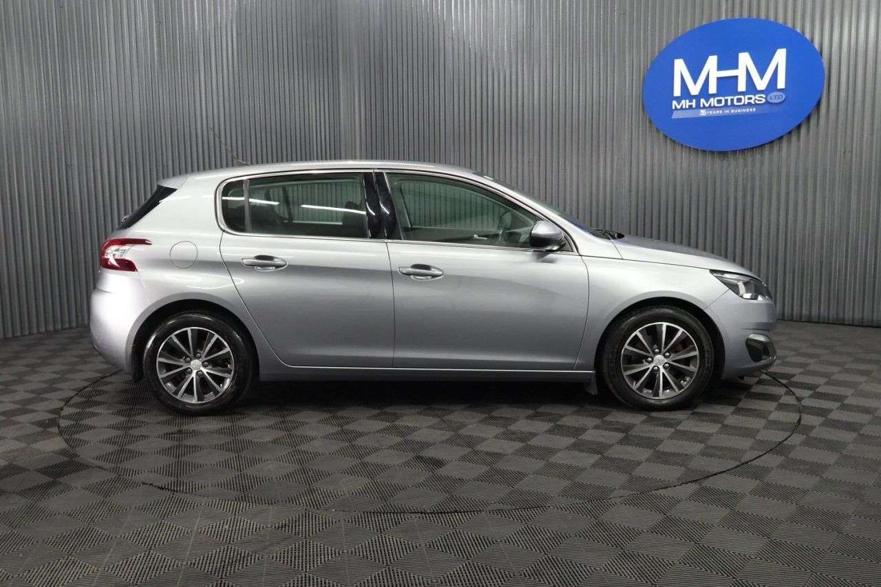 2015 PEUGEOT 308 2015 PEUGEOT 308