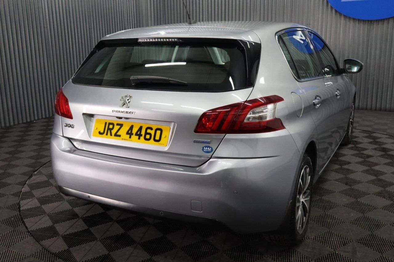 2015 PEUGEOT 308 2015 PEUGEOT 308