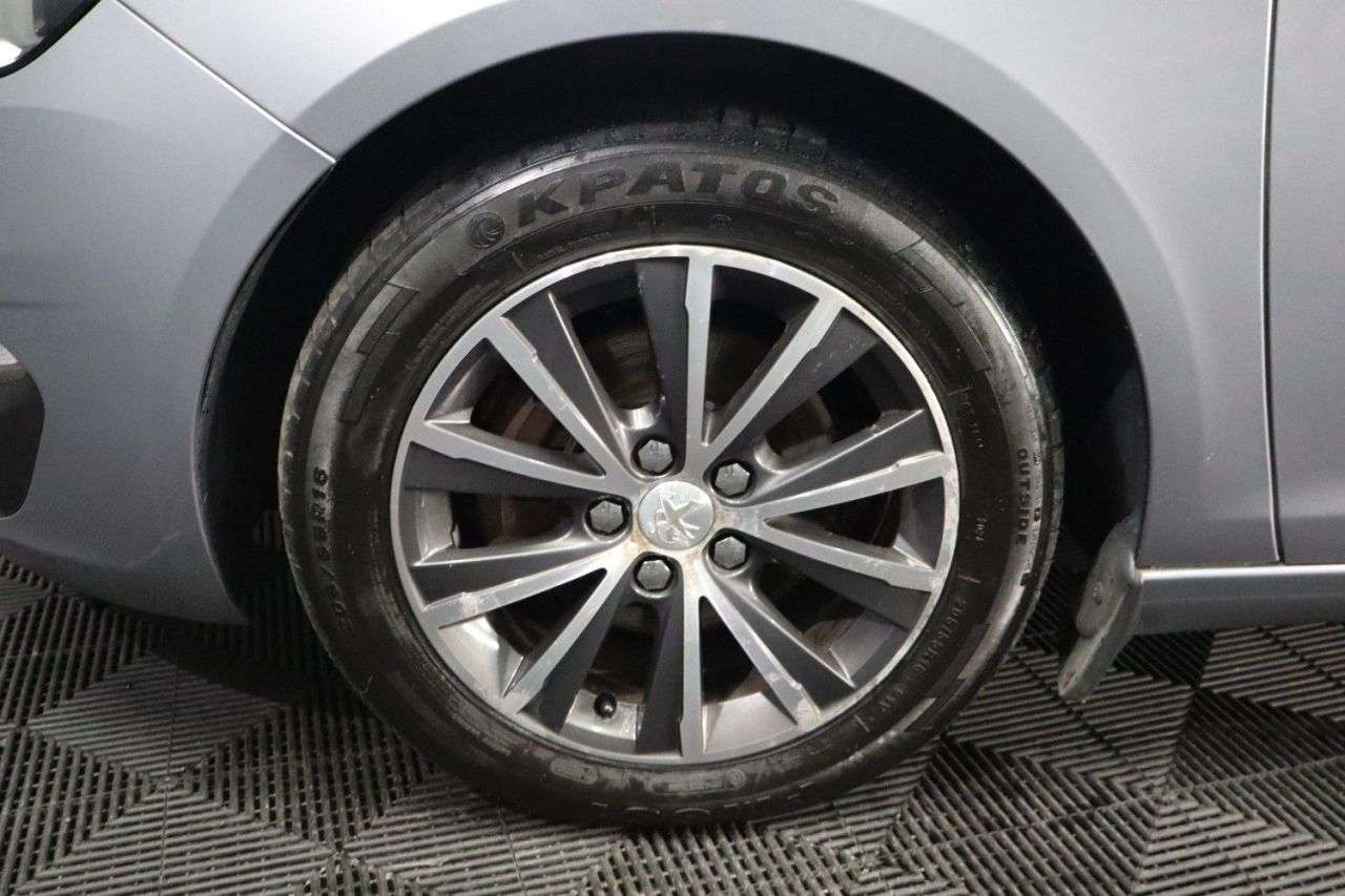 2015 PEUGEOT 308 2015 PEUGEOT 308