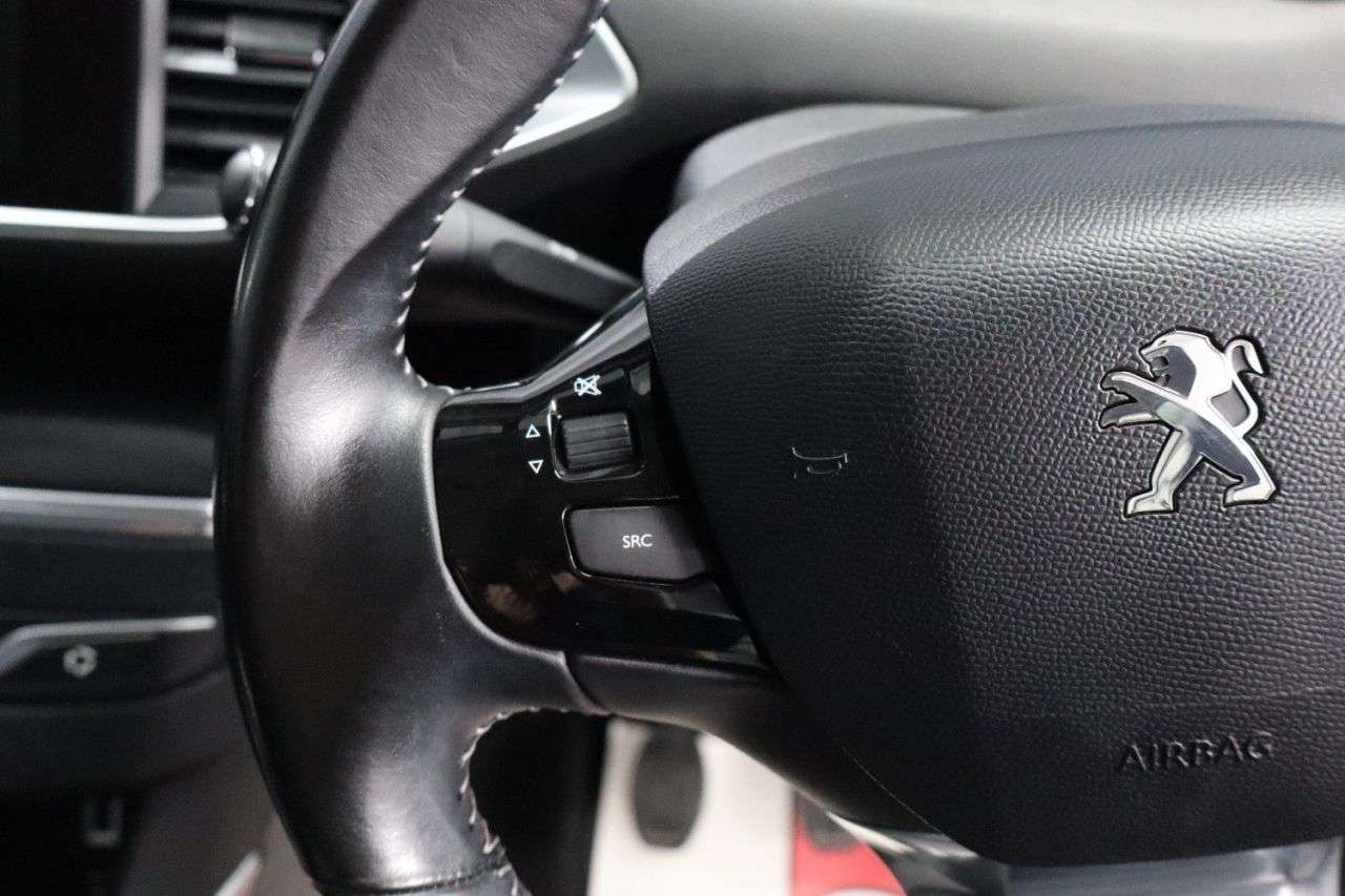2015 PEUGEOT 308 2015 PEUGEOT 308