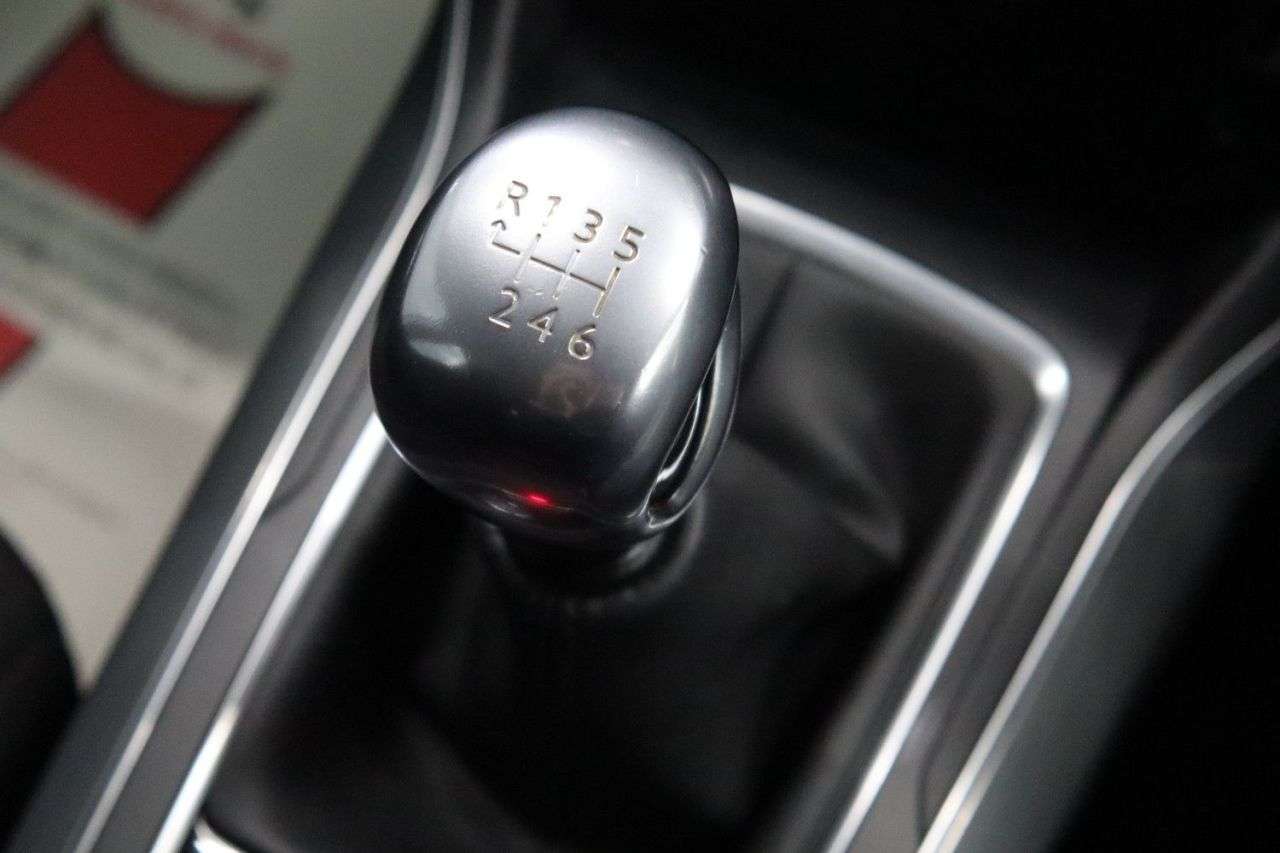 2015 PEUGEOT 308 2015 PEUGEOT 308
