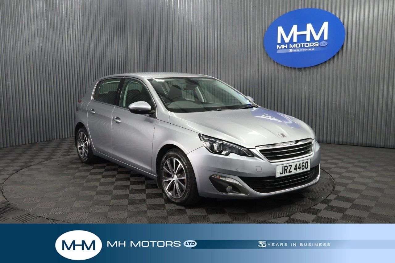 A 2015 PEUGEOT 308 1.6 BlueHDi Allure Hatchback 5dr Diesel Manual Euro 6 (s/s) (120 ps) LONG M A 2015 PEUGEOT 308 1.6 BlueHDi Allure Hatchback 5dr Diesel Manual Euro 6 (s/s) (120 ps) LONG M