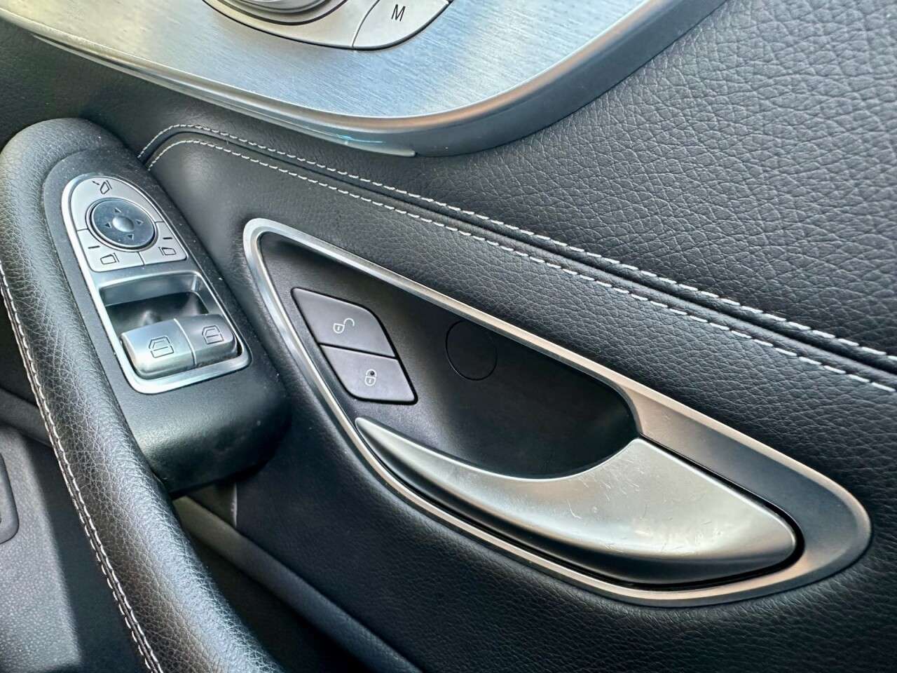 null MERCEDES-BENZ C-CLASS null MERCEDES-BENZ C-CLASS