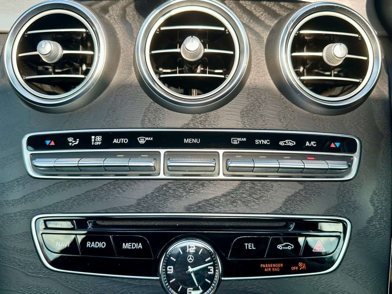 null MERCEDES-BENZ C-CLASS null MERCEDES-BENZ C-CLASS