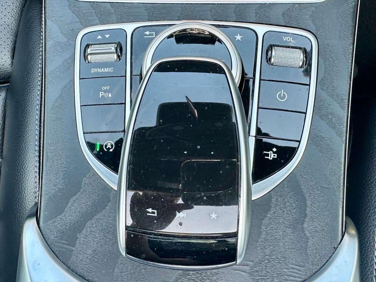 null MERCEDES-BENZ C-CLASS null MERCEDES-BENZ C-CLASS